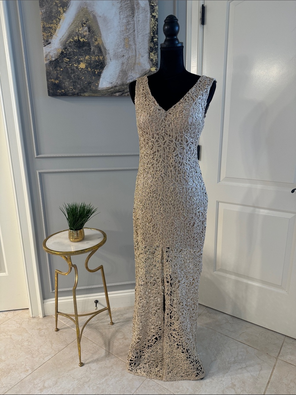Marina Glamorous Gold lace Maxi Evening Gown formalwith V-Neck